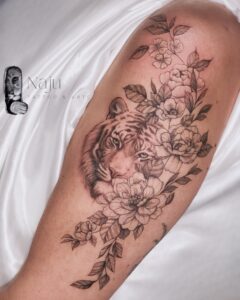 naju veloso tatuagens delicadas mini realismo tattoopediabr 3
